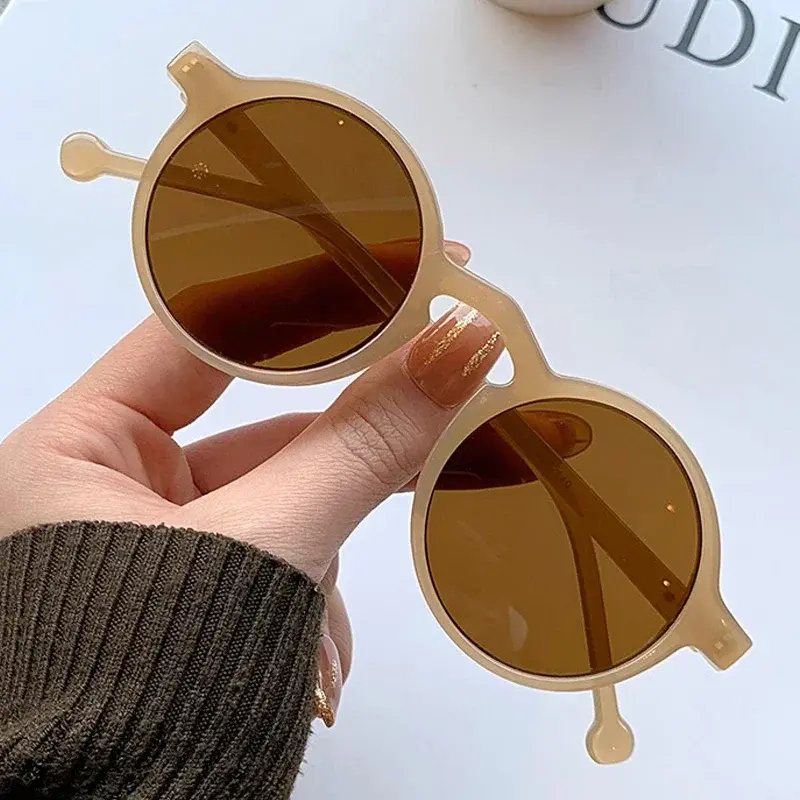 Brand Oval Square Sunglasses Women Fashion Designer Sun Glasses Male Female Vintage Green Ladies Traveling Style