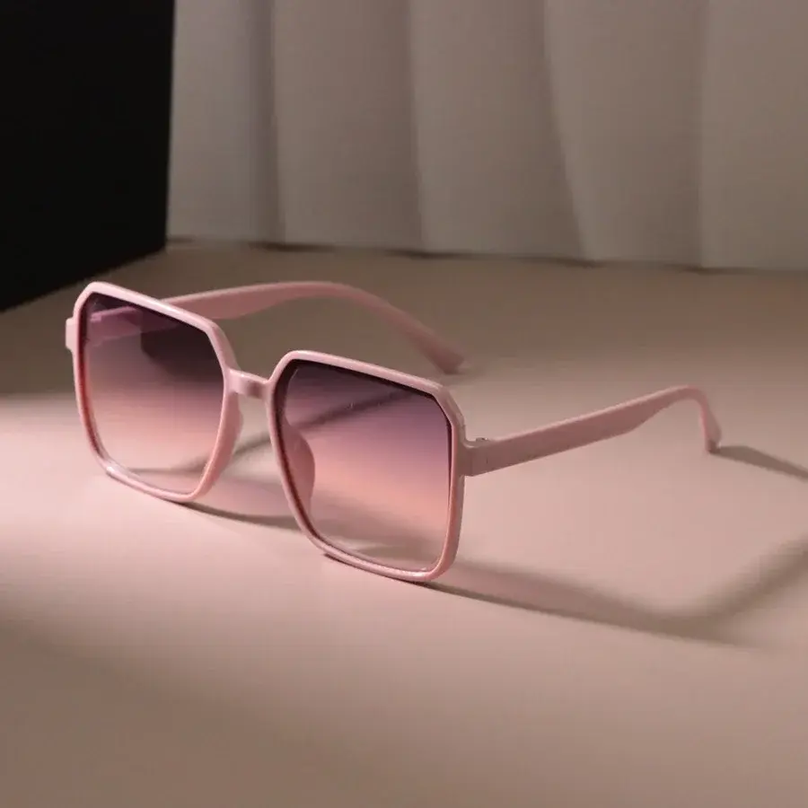Classic Square Sunglasses Women Men Fashion Sun Glasses Female Male Designer Mirror Casual Travel Shades Oculos De Sol