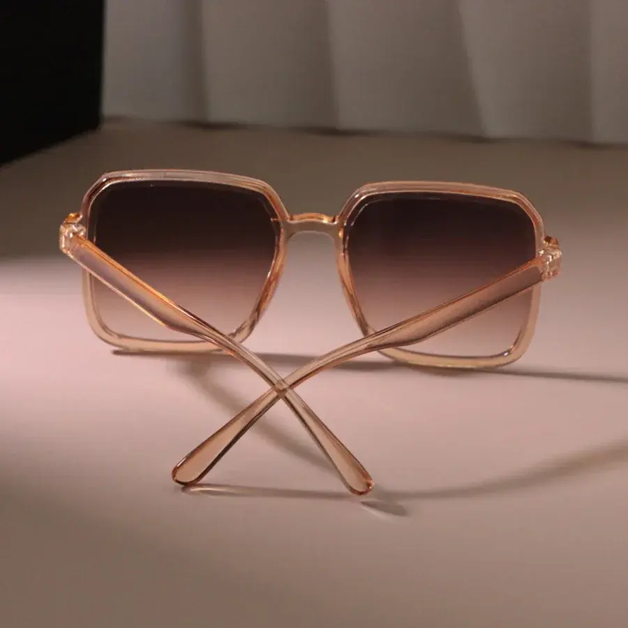 Classic Square Sunglasses Women Men Fashion Sun Glasses Female Male Designer Mirror Casual Travel Shades Oculos De Sol