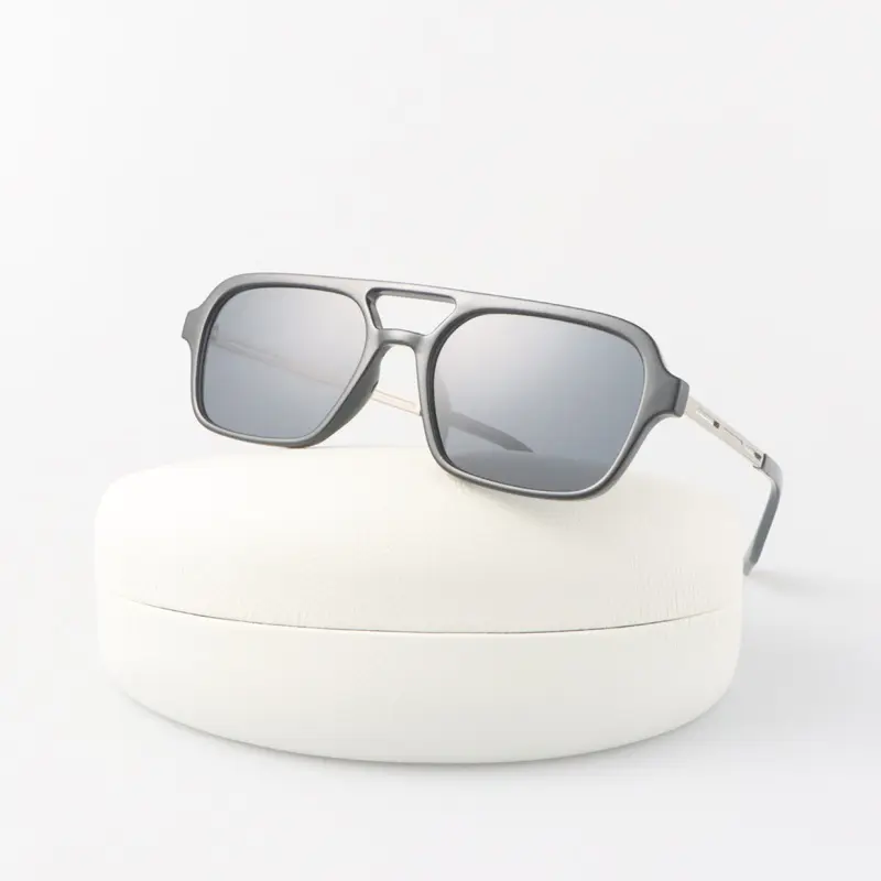 Fashion Square Sunglasses Woman Brand Designer Vintage Sun Glasses Female Luxury Outdoor Small Frame Mirror Oculos De Sol