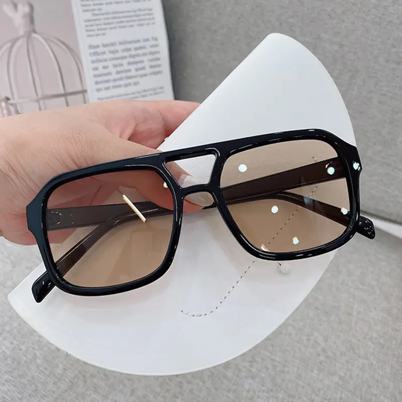 New Fashion Square Sunglasses Woman Vintage Frame Female Mirror Sun Glasses Ocean Gradient Retro Designer Outdoor Oculos De Sol