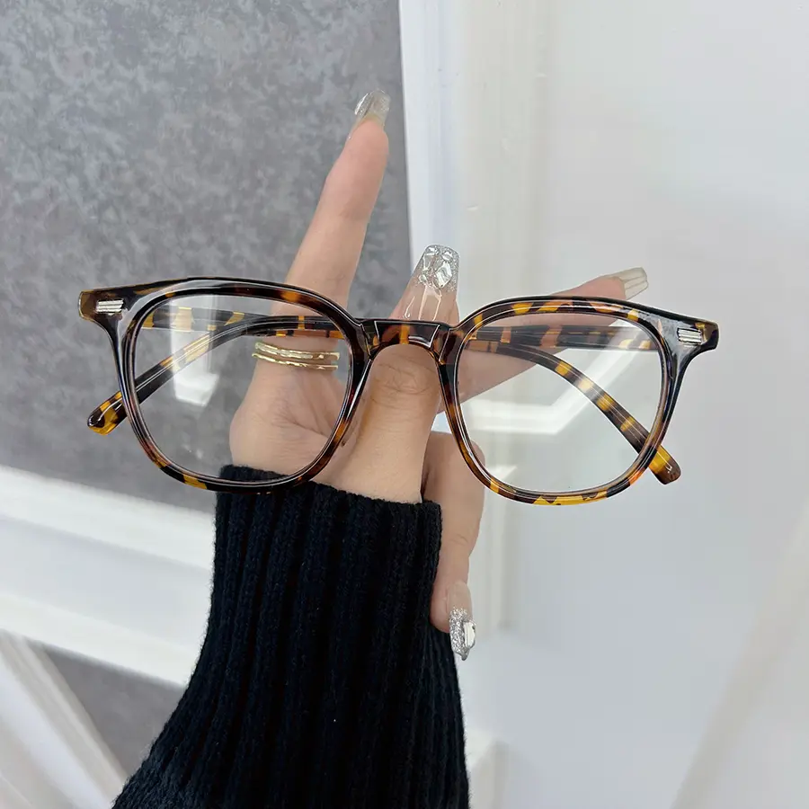 Casual Clear Lens Eyeglasses Frame Male Brand Classic Glasses Men Women Oval Vintage Transparent Lens