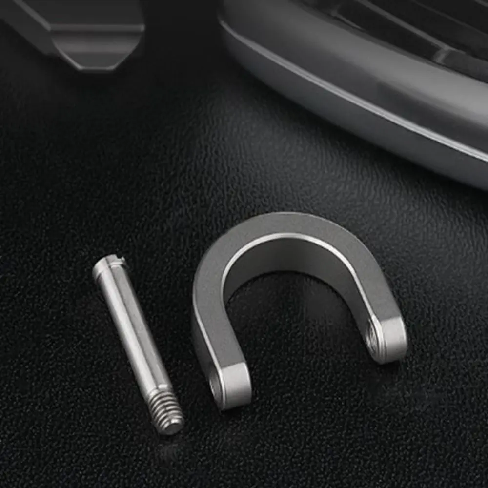 Titanium Alloy Horseshoe Buckles Carabiner D Bow Staples Shackle Key Ring Keychain Hook Buckles Outdoor Bracelet Buckles Tool