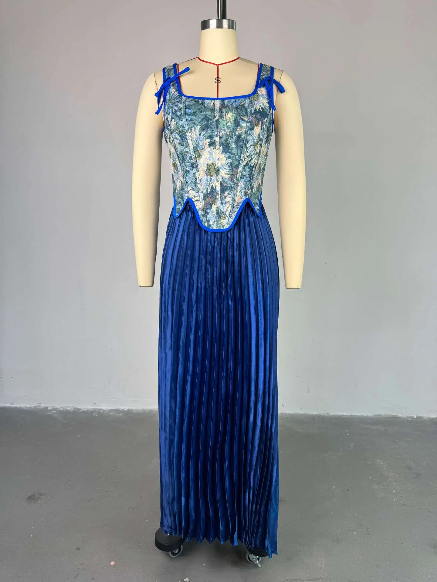 Women Printed Waist-Cinching Crop Top and High-waisted Pleated Skirt Two-piece Set Vintage Casual Elegant Corset Matching Set