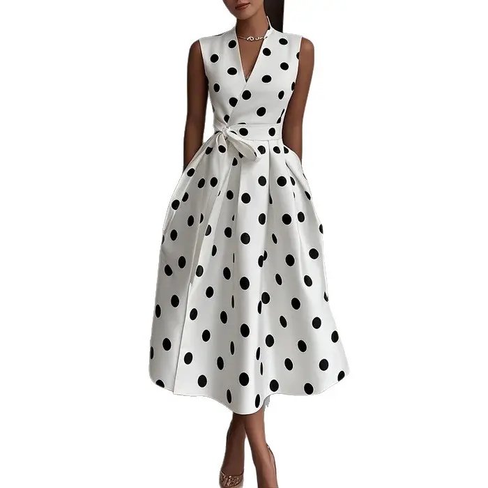 French Polka Dot Dress 2025 Summer Retro New Style Elegant Waist-cinching Dress for Women Sleeveless V-Neck Lace-up Dress