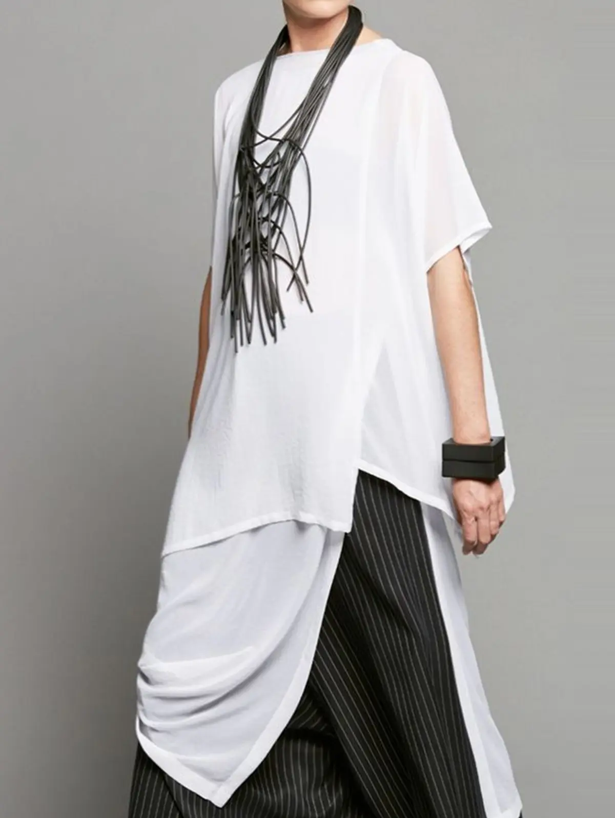 Women Short Sleeve Top Irregular Trim Slit Top High Street Casual Solid Vintage Streetwear Fashion Summer Long Tshirt Female Top