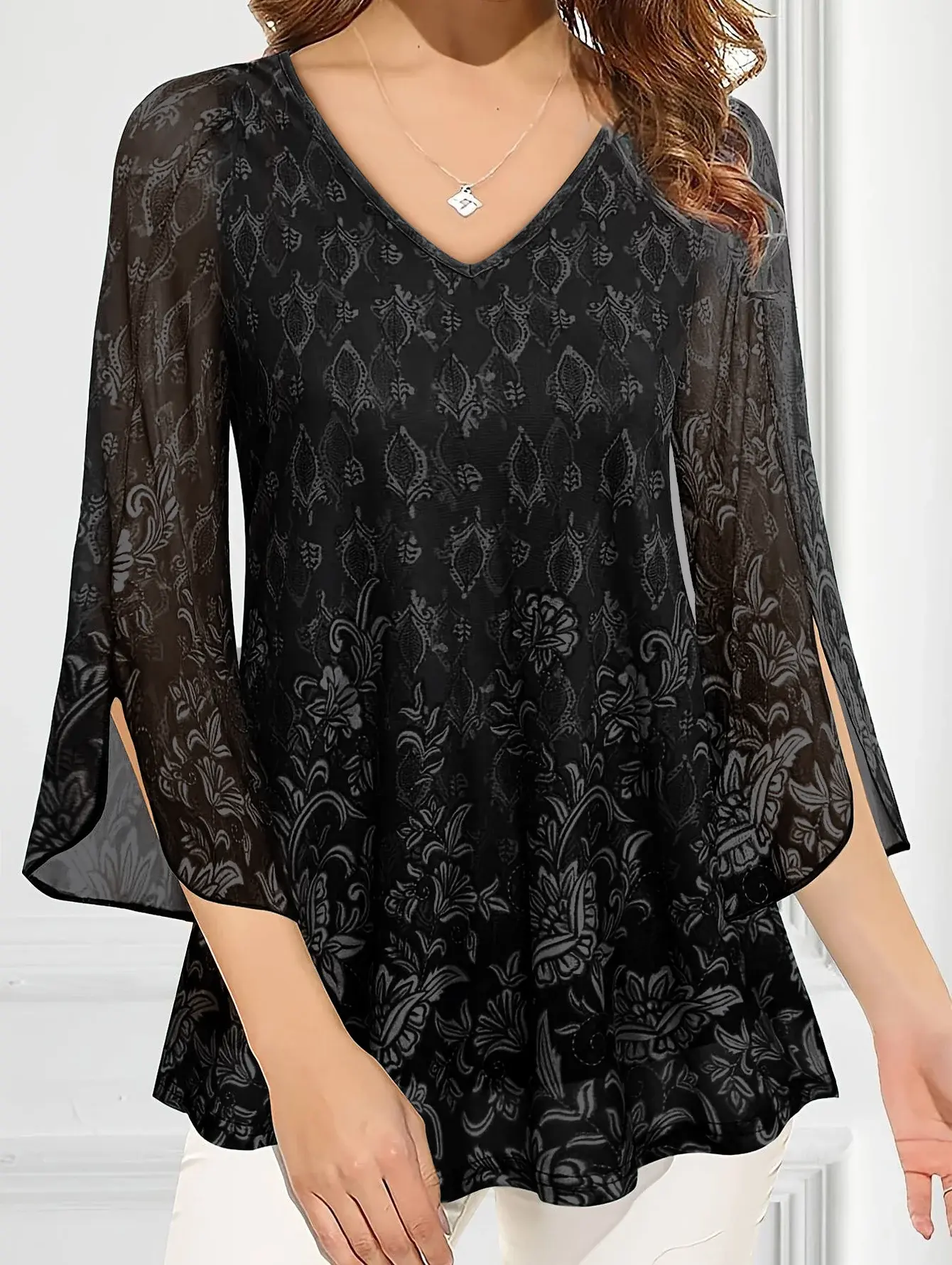 Elegant Women Plus Size Shirt 3/4 Sleeve V-Neck Casual Printed Fashion Vintage High Street Blouse Shirt Autumn Fashion Tops