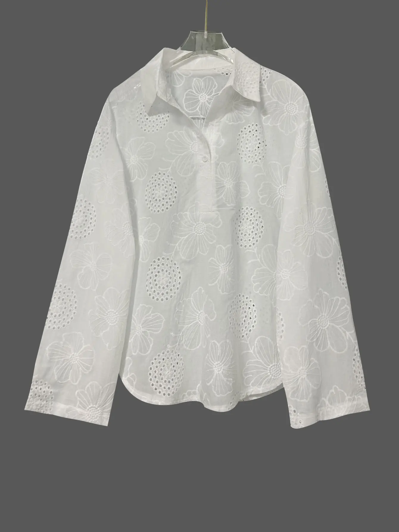 Women's Blouse Floral Hollow Out Long Sleeve Turn Down Collar White Button Casual Vintage Minimalist Blouse Shirt Tops Autumn