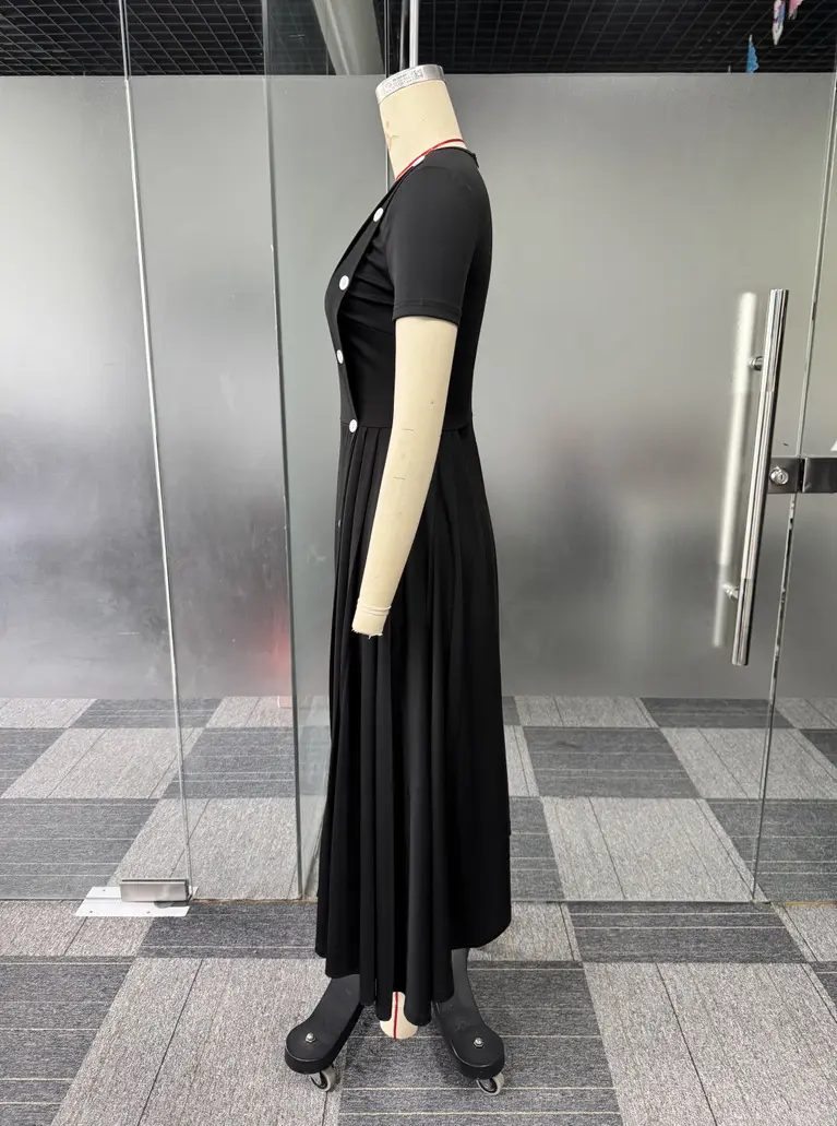 Women Plus Size Semi Formal Dress Black Round Neck Short Sleeve Asymmetric Hem Elegant Split Button Decorate Midi Dresses