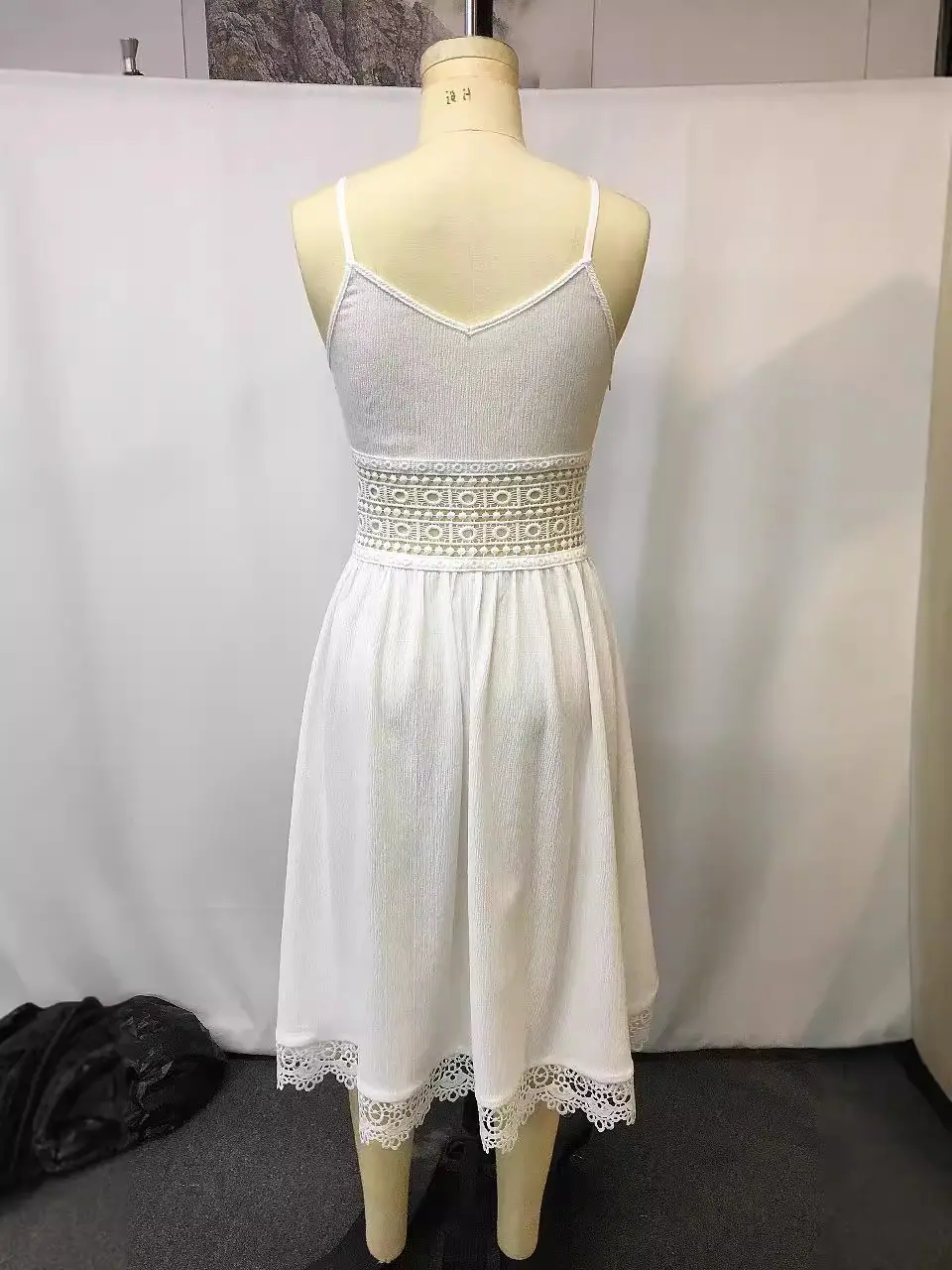Sexy V-Neck Spaghetti Strap Dress Hollow Out Elegant Indie Folk Vintage Irregular Hem Midi Dress Summer Casual High Waist Dress