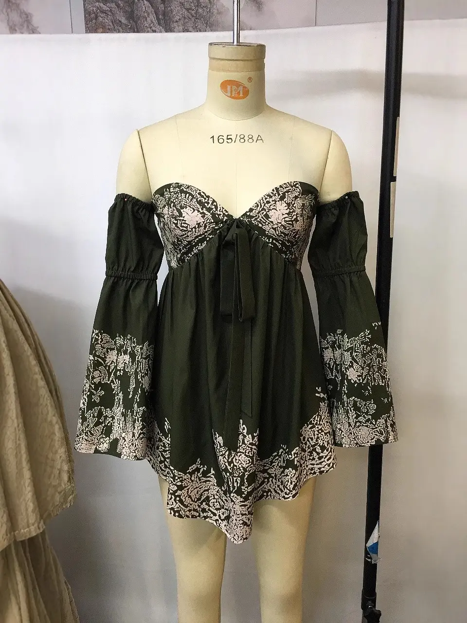 Sexy Off the Shoulder Dress Flare Sleeve Strapless High Waist Mini Dress Irregular Hem Floral Printed Ethnic Cowboy West Dress