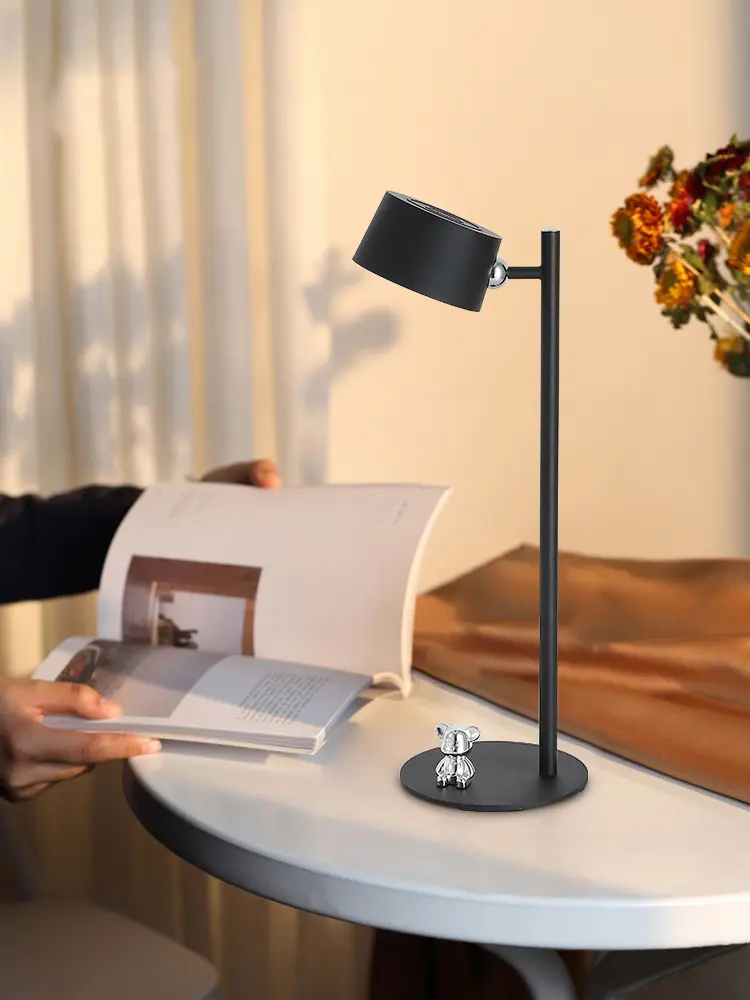 Minimalist Magnetic Suction Learning Desk Lamp Charging Work Rrotatable Desktop Book Lamp Modern Bedroom Wall Lamp