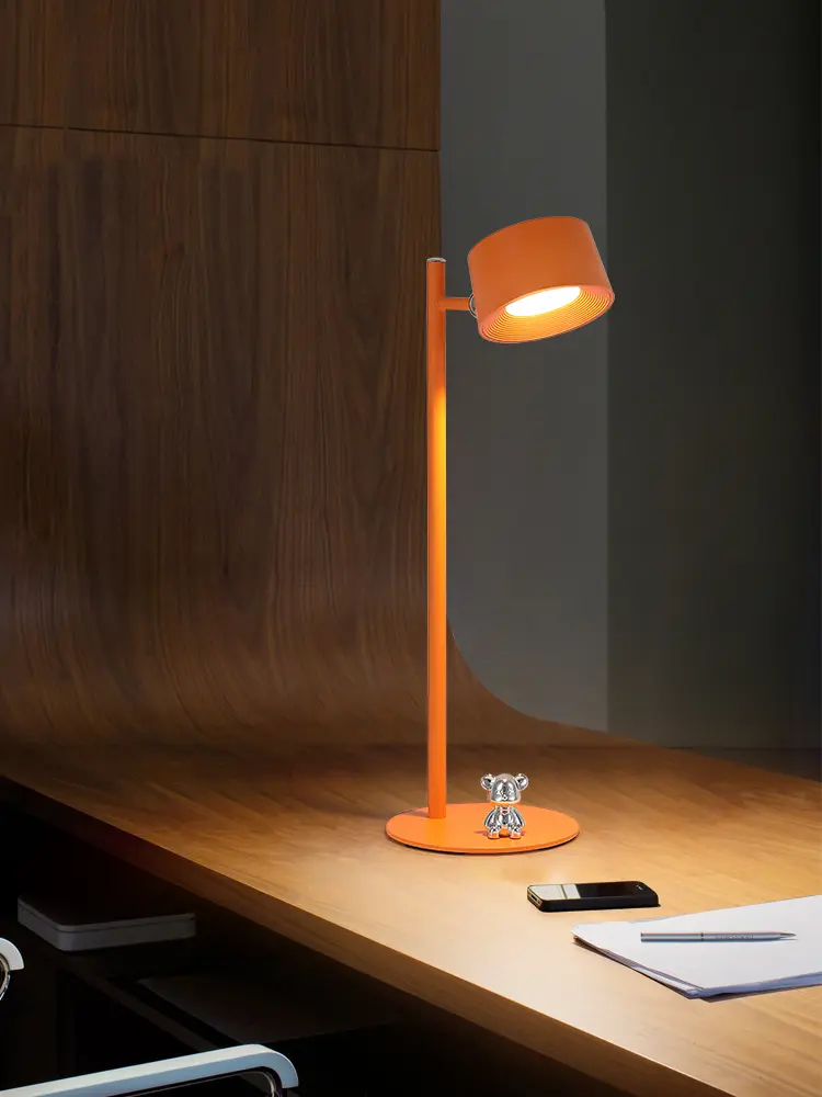 Minimalist Magnetic Suction Learning Desk Lamp Charging Work Rrotatable Desktop Book Lamp Modern Bedroom Wall Lamp
