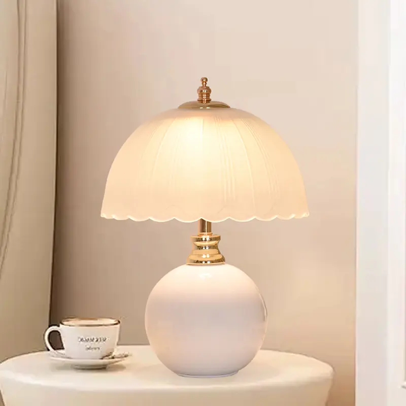 Ceramic Glass Mushroom Table Lamp Bedroom Bedside Table Lamp Desktop Reading Small Book lamp Children's Room Ambient Light