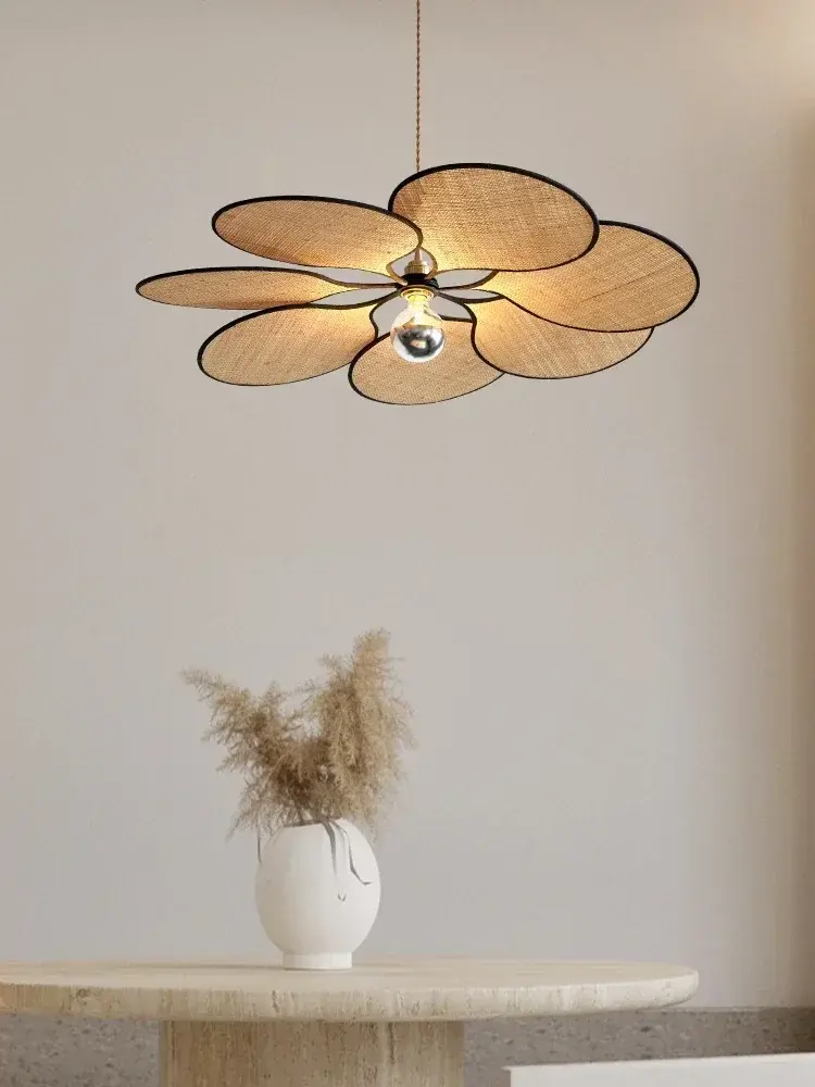 Wabi Sabi Restaurant Ceiling Pendant Lamp Japan Flower Straw Woven Pendant Light Chandelier in The Living Room Dining Room