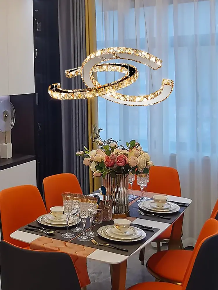 Modern Crystal Pendant Lights Creative Letter CC Chandelier for Living Room Restaurant Room Decor Fixture Hanging Lmaps