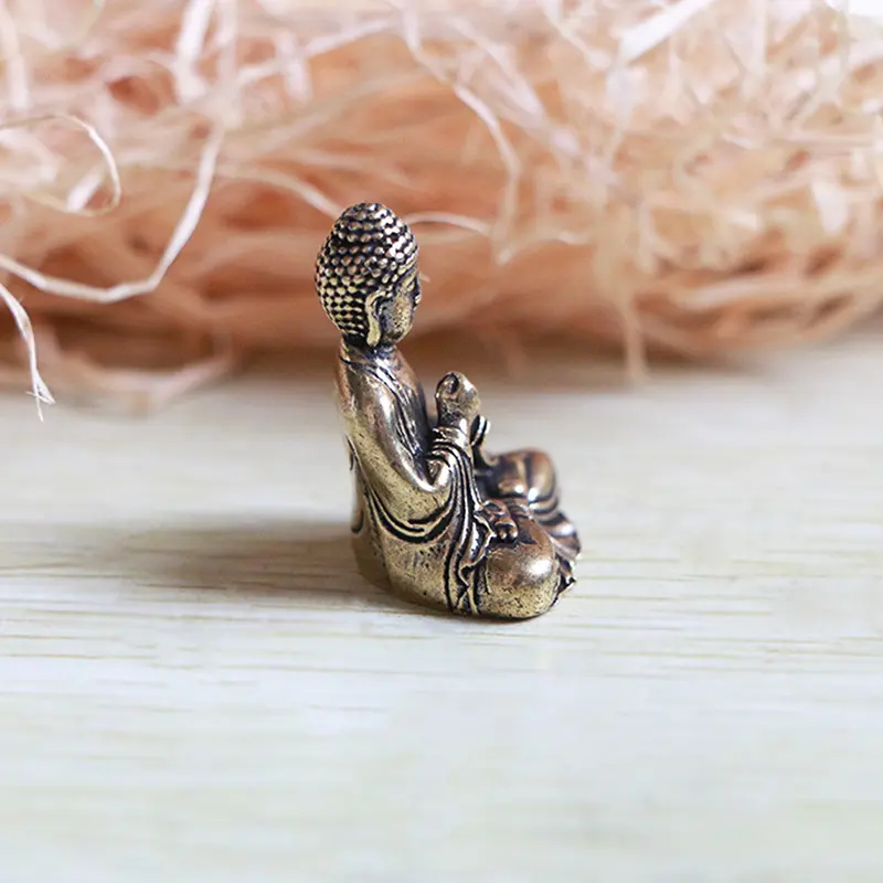 Buddha Statues Copper Buddha Sculpture Fengshui Figurine Home Decor Resin Sitting Miniature 2.8x2.4cm