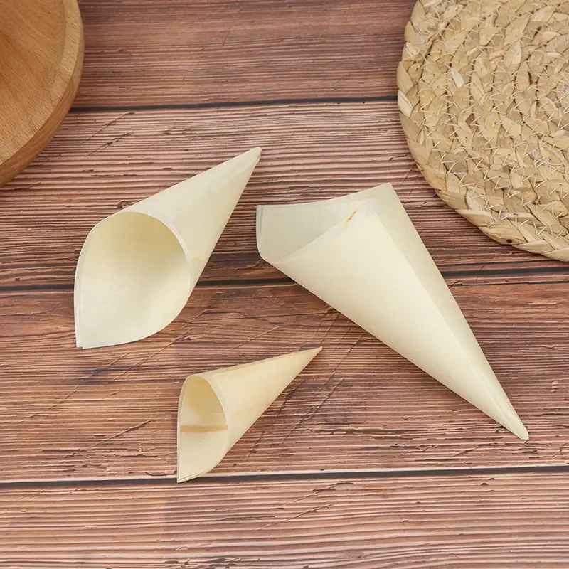 50pcs Disposable Wood Appetizer Cones Ice Cream Cone Cups Party Flower Candy Cones Confetti Decor Wedding
