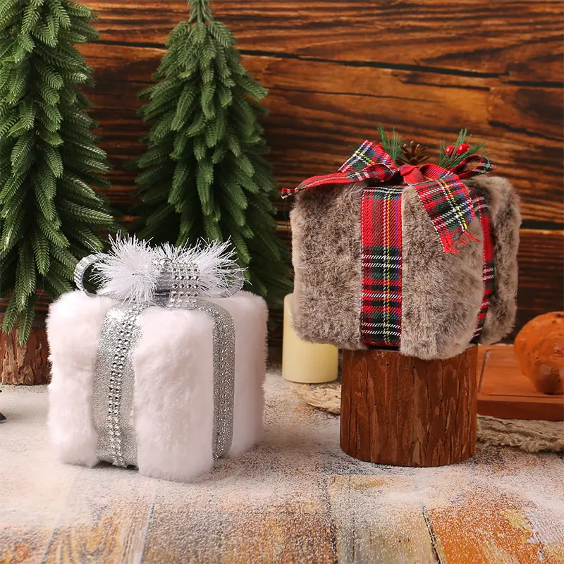 Cartoon Christmas Plush Gift Box Handicraft 3D Square Gift Box Pendant Festival Elegant Christmas Tree Decoration