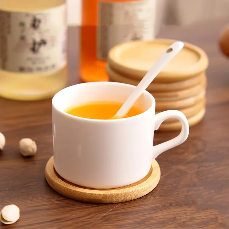 Round Walnut Wood Coaster Durable Stand Mug Tea Coffee Cup Pad Heat Resistant Beech Wood Coaster Table Tableware Decor
