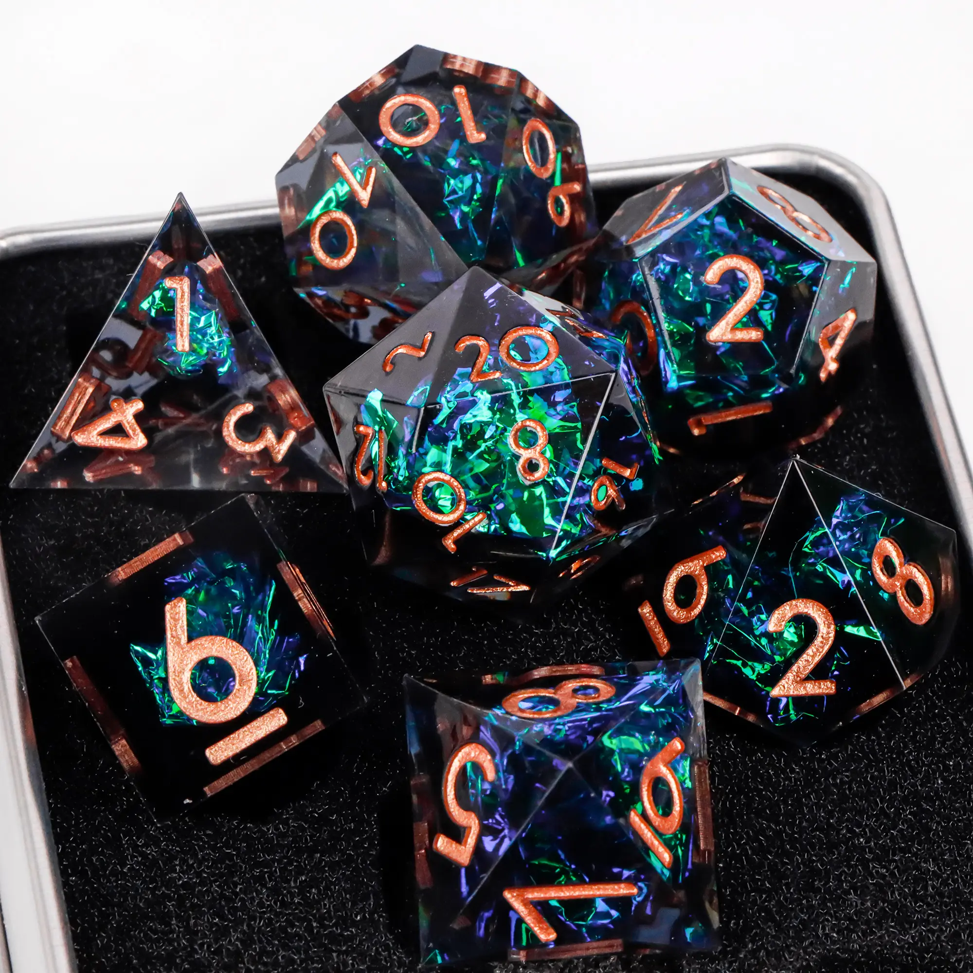 Resin Dice Sharp Edge Polyhedral Dice For Dungeons and Dragons D&D Dice Role Playing Game D and D Dice Set D20 D12 D10 D8 D6 D4