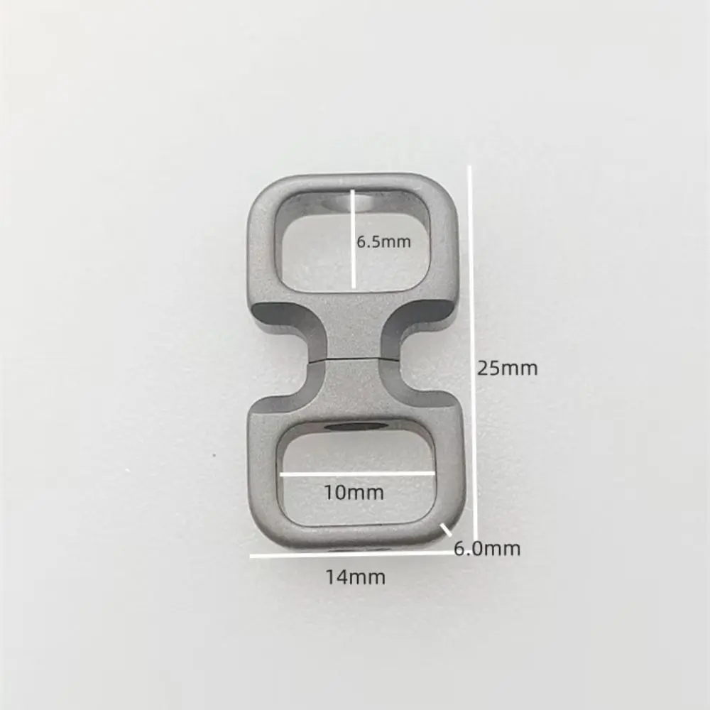 Mini Portable Titanium Ultra-light Keychain Anti-loss Hanging Buckle Ring 360° Rotatable Keyring EDC Quick Disassembly Buckles