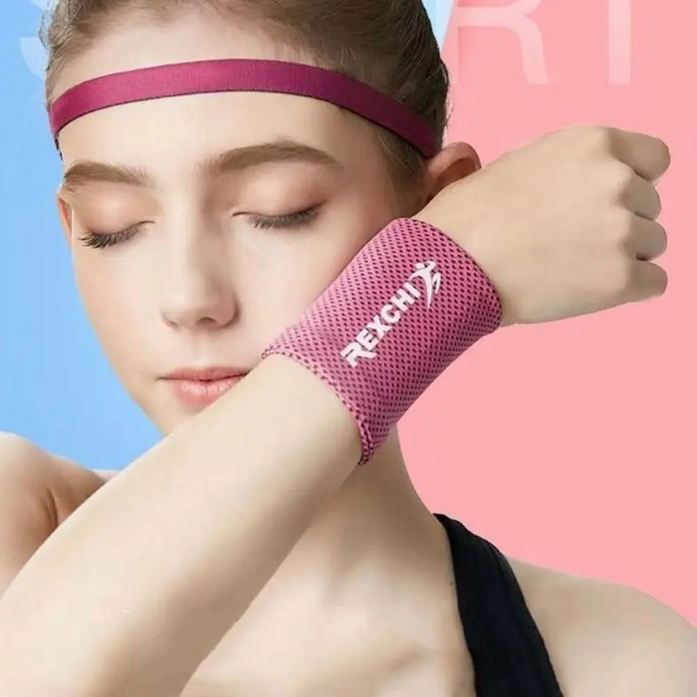New Ice Silk Polyester Wrist Wrap Black Blue Green Red Elastic Ice Cooling Wristbands Wrist Brace Yoga Wristband Sport Wristband