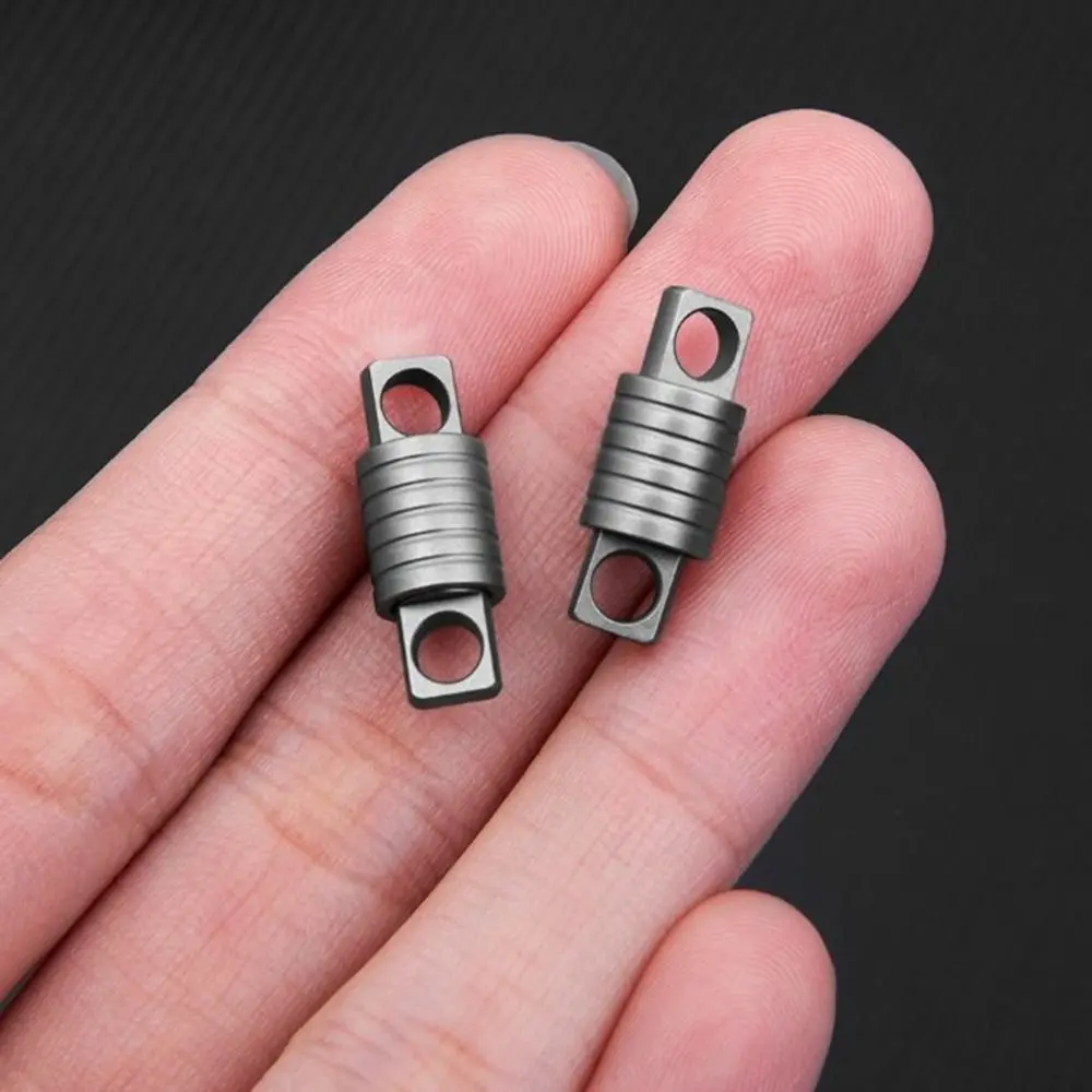 Portable Titanium Alloy Ultralight EDC Keychain Accessories Car Key Ring Outdoor Small Tool 360° Rotatable Keyring Outdoor Tools