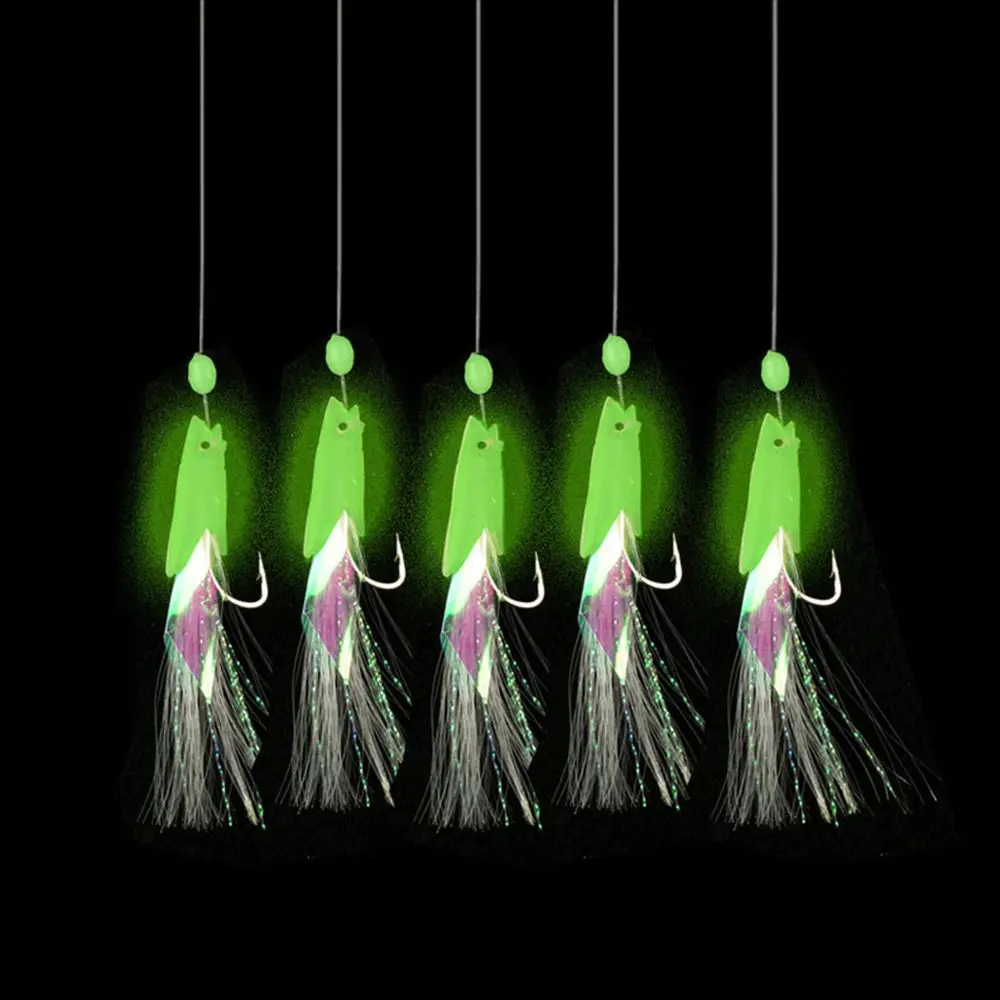 5Pcs/Set High Quality Carbon Steel Mackerel Feathers Bass Cod Lure Sea Fishing Luminous Fishing Hook Treble Bait Fishing Wire