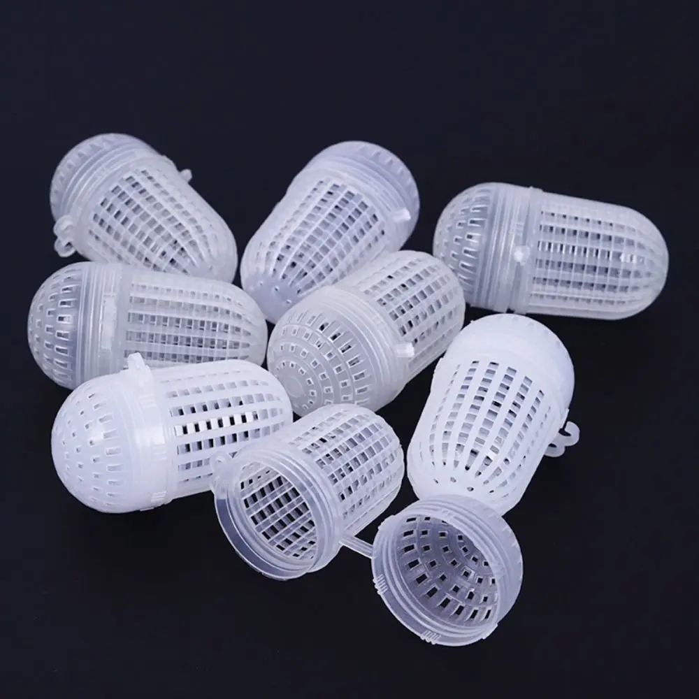 5PCS/Set Fish Lure Fishing Bait Cage Luminous Conjoined Basket Feeder Holder Split Tackle Swim Feeder Basket Fishing Lures Cage