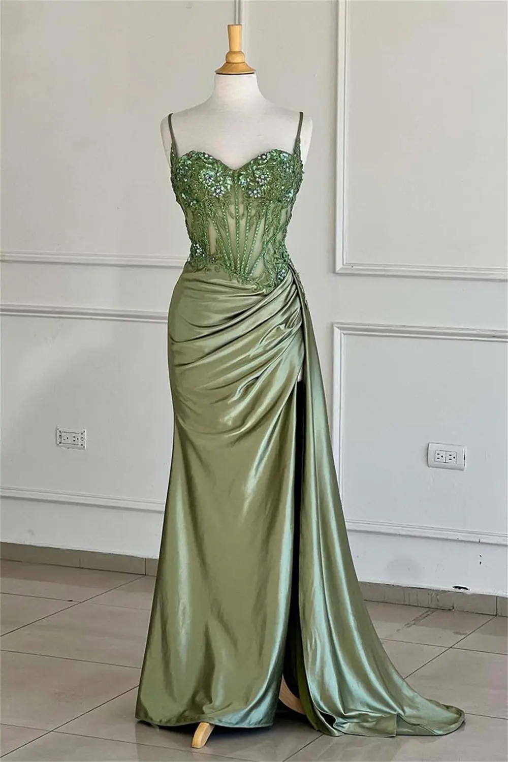 Spaghetti Straps Mermaid Evening Dresses With Split Lace Appliques Corset Prom Gowns Sleeveless Backless Ball Gowns customized