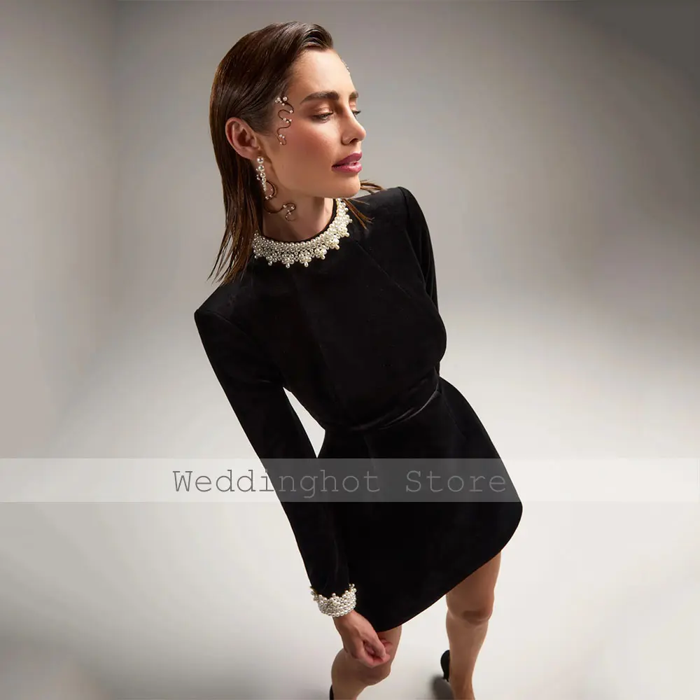 Black Velvet Cocktail Dresses for Women Pearls High Collar Long Sleeves Cocktail Gowns Mini Pockets Column Wedding Party Dress