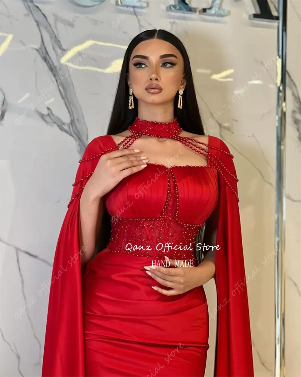 Qanz Arab Saudi Formal Occasion Dresses Red Satin Mermaid Badings Evening Dresses Halter Neck Abendkleider Luxus Customized