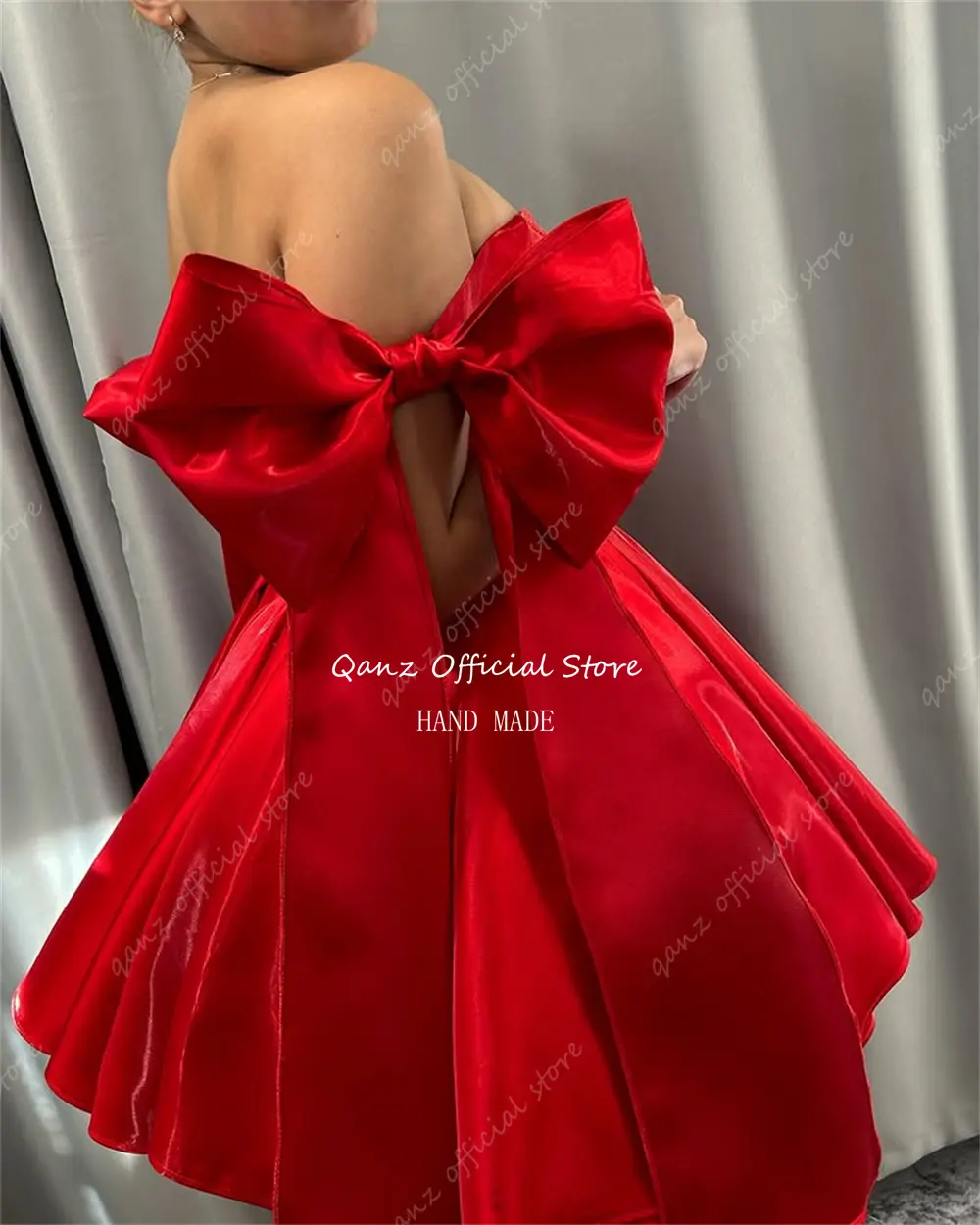 Qanz Shiny Glitter Short Porm Dress Red Satin Bow Straps Vestidos De Fiesta Mini A Line Graduation Outfit Women Dress Customized