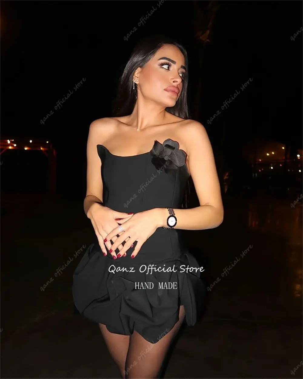Qanz Sexy Mini Black Prom Dress Satin Ruffles Vestidos Para Eventos Especiales Above Knee Flower Robes De Cocktail Customized