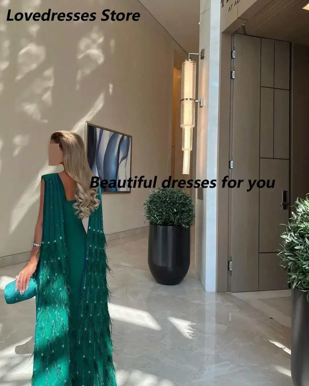 Customized Elegant Prom Dresses Luxury Mermaid Evening Dresses O-Neck Beadings Feathers Floor Length Backless Party Dresses