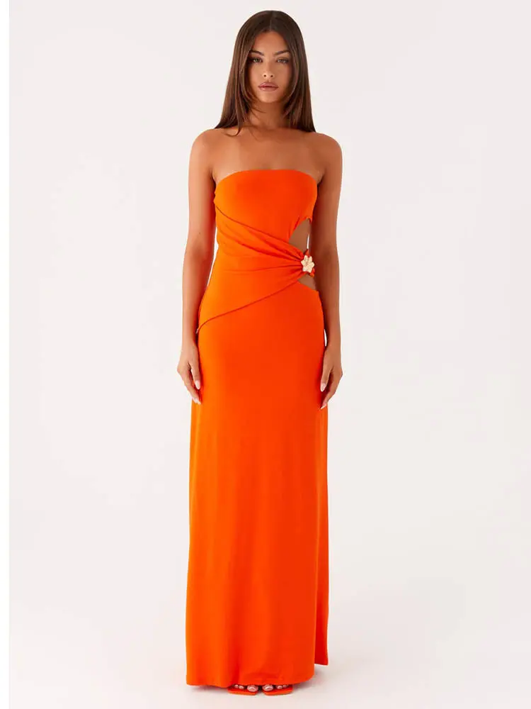 Mozision Hollow Out Off-shoulder Sexy Maxi Dress Women Fashion Metal Flower Strapless Sleeveless Backless Bodycon Club Dress