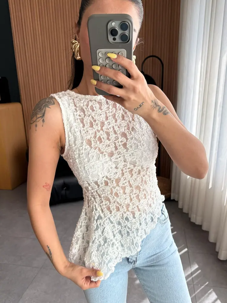 Mozision Summer Lace Sexy Tank Top Women Fashion O Neck See Through Sleeveless Tank Tops Vest Female Elegant Irregular Top Tees