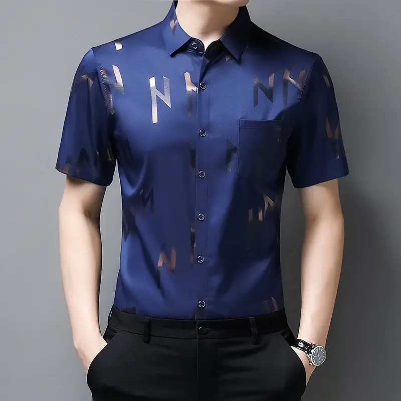 New Men's Business Casual Short Sleeved Shirt No Iron and Wrinkle Resistant Top