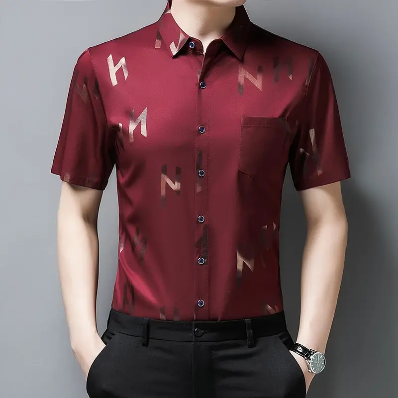 New Men's Business Casual Short Sleeved Shirt No Iron and Wrinkle Resistant Top