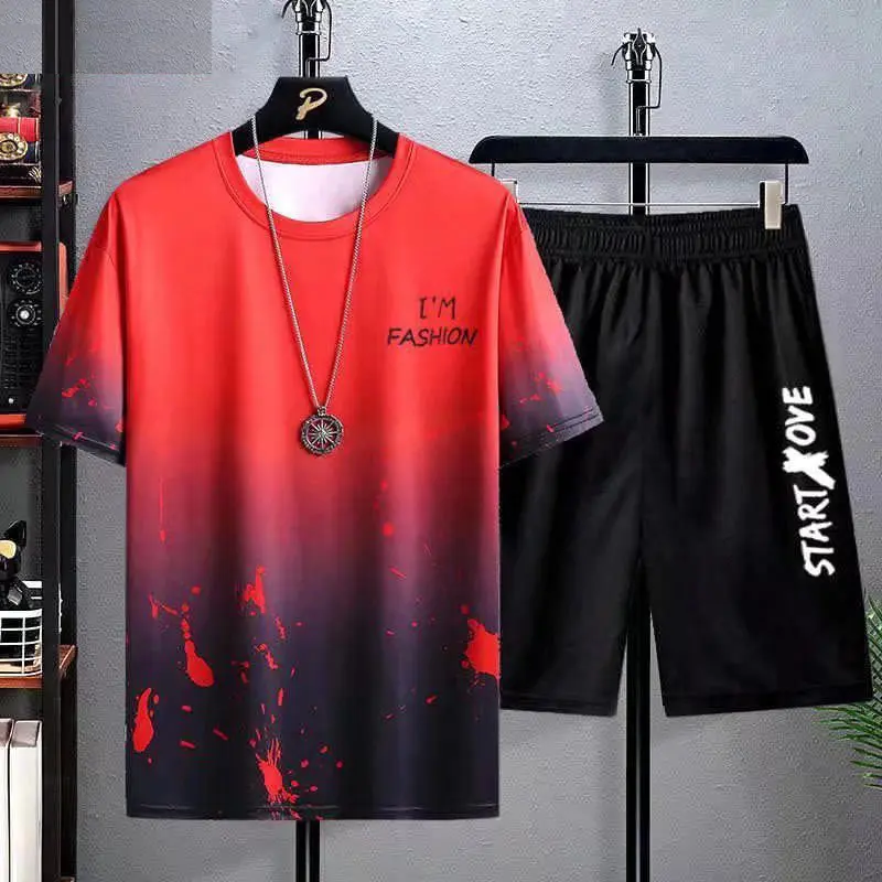 2025 Mens Summer Quick Dry Sportswear 2-Piece Set Lightweight Athletic Gym Training Outfit Breathable Hot Weather T-Shirt Shorts