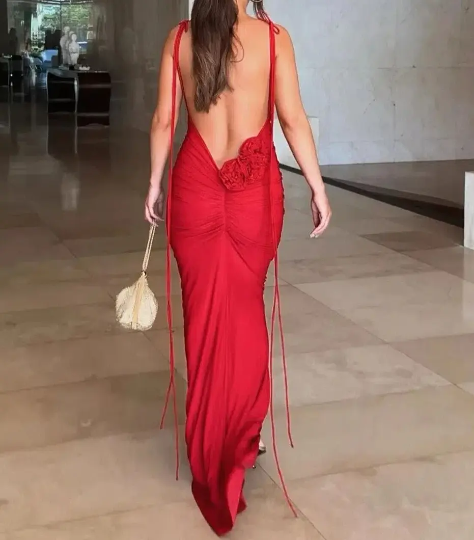 New Design for Summer 2025, Fashionable and Sexy European and American Backless Pleated Lace Up Long Dress