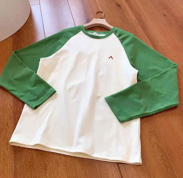 New Autumn and Winter Long Sleeved Warm T-shirt Fashionable Contrasting Color Round Neck Loose Casual Long Sleeved Shirt