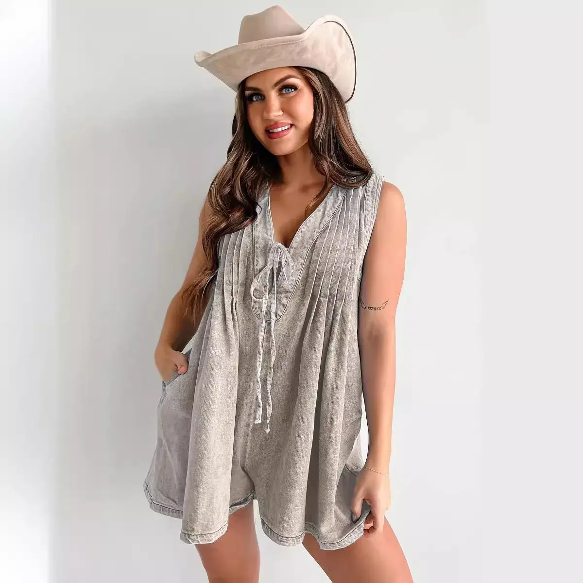 Rompers Women One Piece Jeans Shorts V Neck Lace Up Sleeveless Washed Distressed Overalls Short Pants Streetwear Playsuits