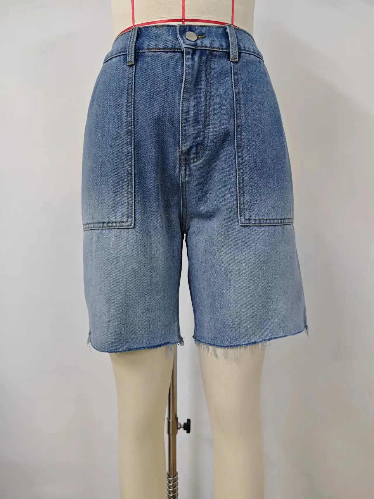 Jeans Women Knee Length Cargo Pants Washed Distressed Gradient Mom Jeans Elastic Waist Female 2025 Streetwear Straight Denims