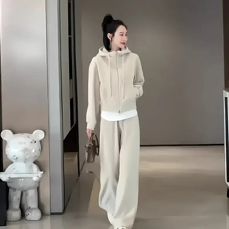 Autumn Casual Sports Suit Women's Stylish Age-reducing Slimming Sweatshirt 2-piece Set 2-300 Pounds