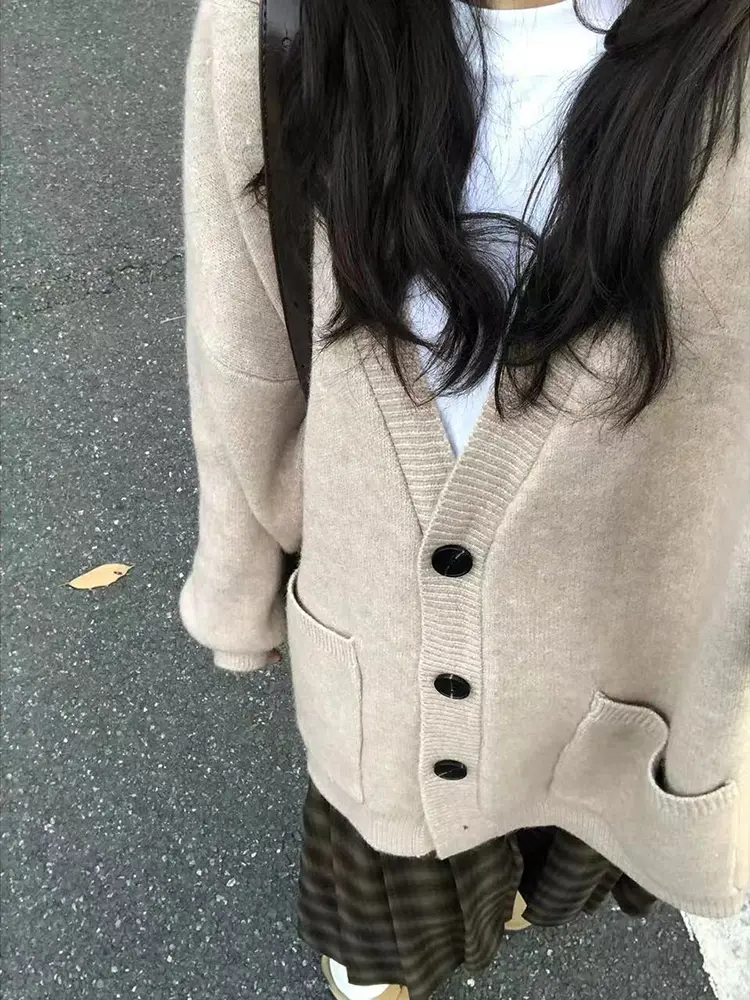 Autumn Vintage Knitted Women Cardigan Harajuku V-Neck Long Sleeve Buttons Sweaters Female Sweet Warm All-Match Knit Coat