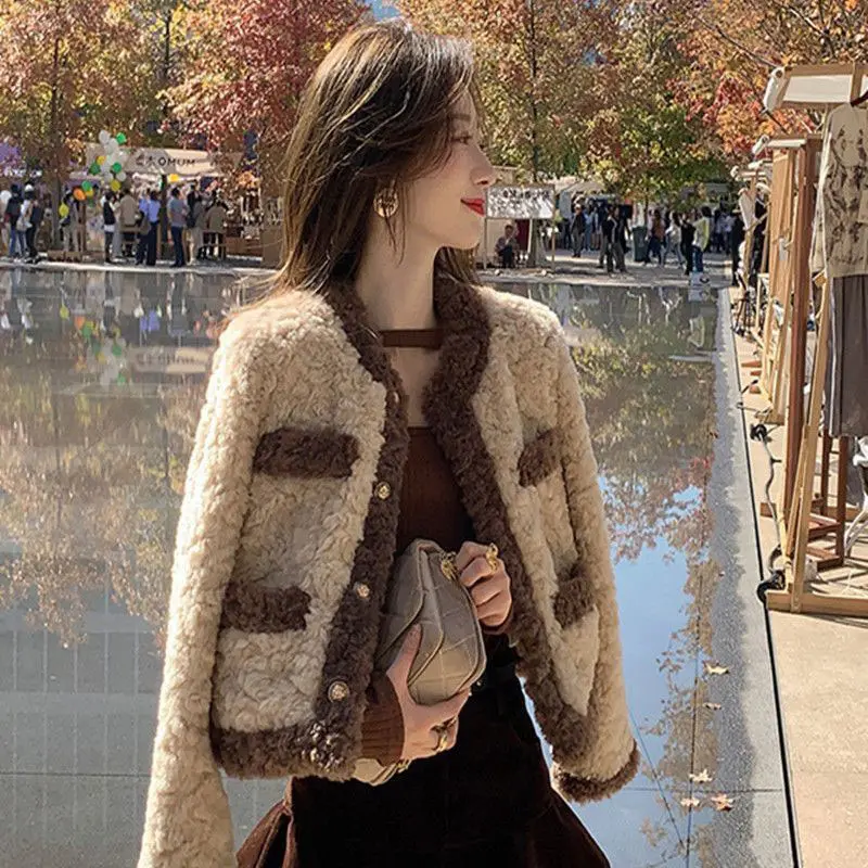 Lamb Wool Jackets for Women 2024 Autumn Winter Keep Warm Plush Short Outwear Ladies Elegant Contrast Loose Cotton Fur top
