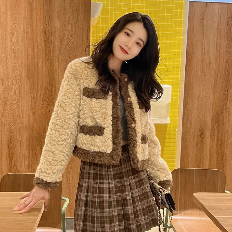 Lamb Wool Jackets for Women 2024 Autumn Winter Keep Warm Plush Short Outwear Ladies Elegant Contrast Loose Cotton Fur top