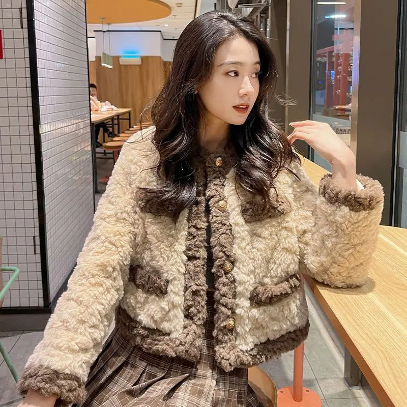 Lamb Wool Jackets for Women 2024 Autumn Winter Keep Warm Plush Short Outwear Ladies Elegant Contrast Loose Cotton Fur top